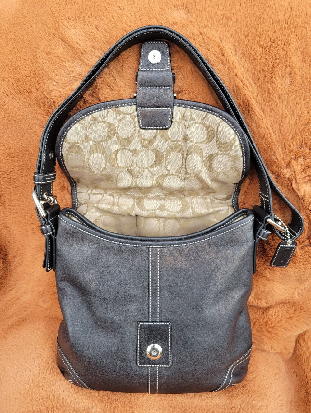 Vintage Y2K Coach Soho Flap Crossbody/Shoulder Bag - Picture 6 of 15